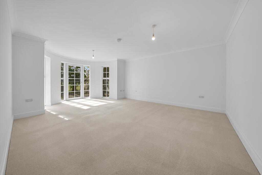 Apartment in Long Ashton, North Somerset - View 4