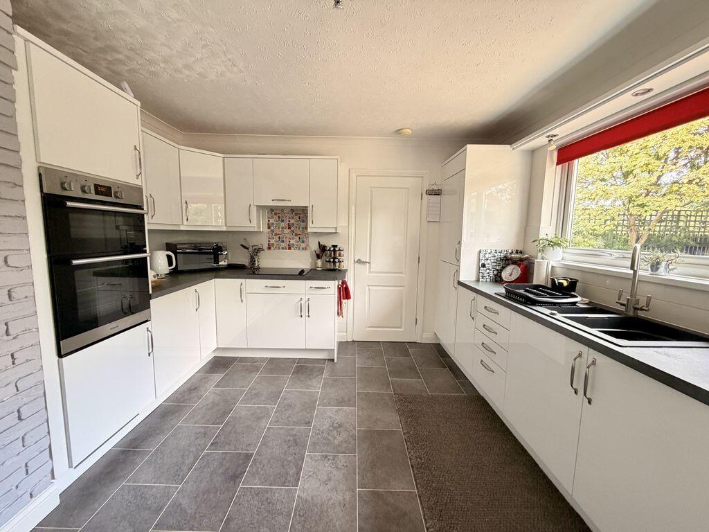 House in Newcastle upon Tyne, Amble By the Sea - More