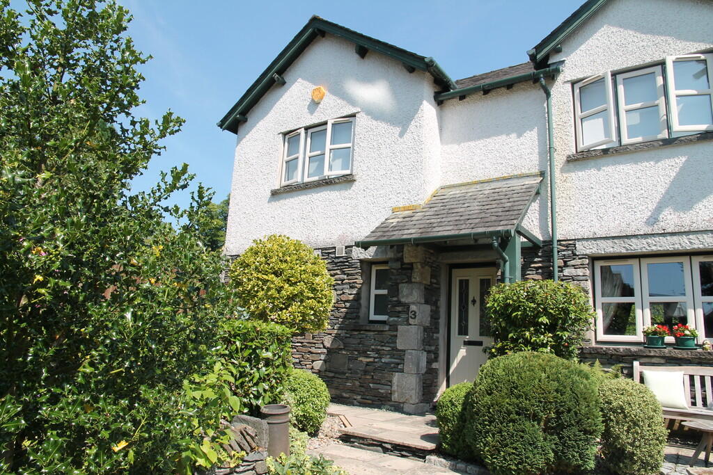 Main image of property: 3 Old College Cottages, Phoenix Way, Windermere, LA23A1BZ