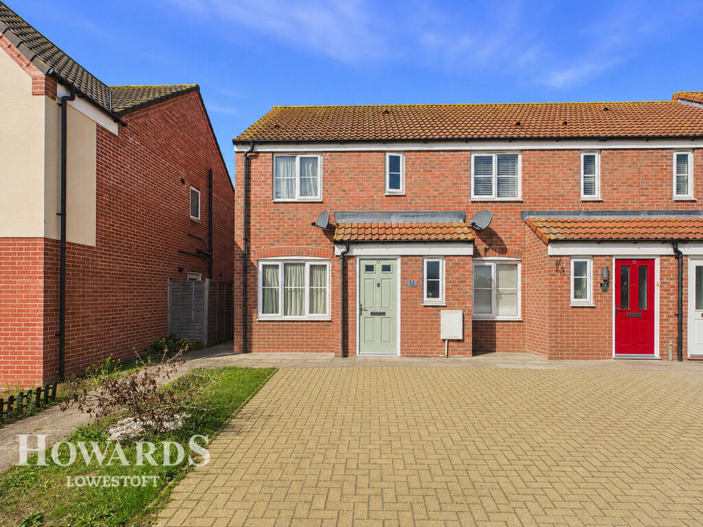 Main image of property: Maplesden Close, Lowestoft