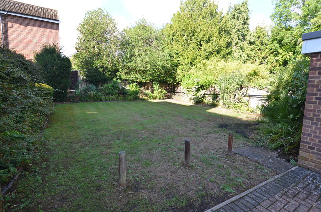 Apartment in Dartford - More