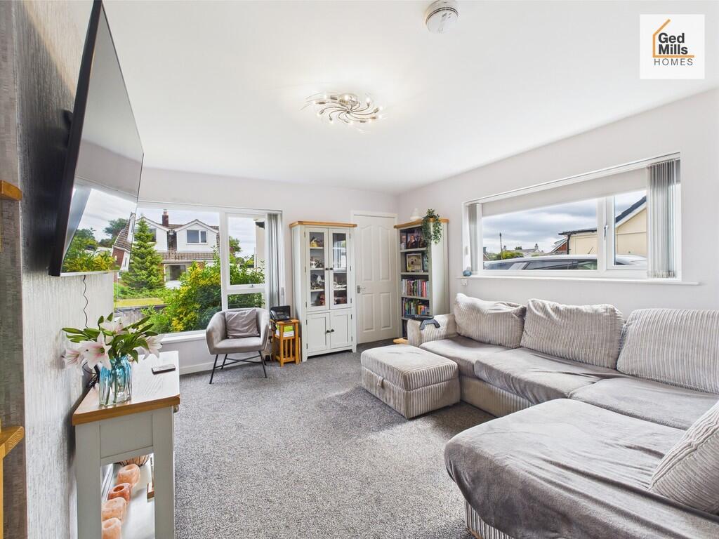 Sandicroft Place , Preesall photo 2