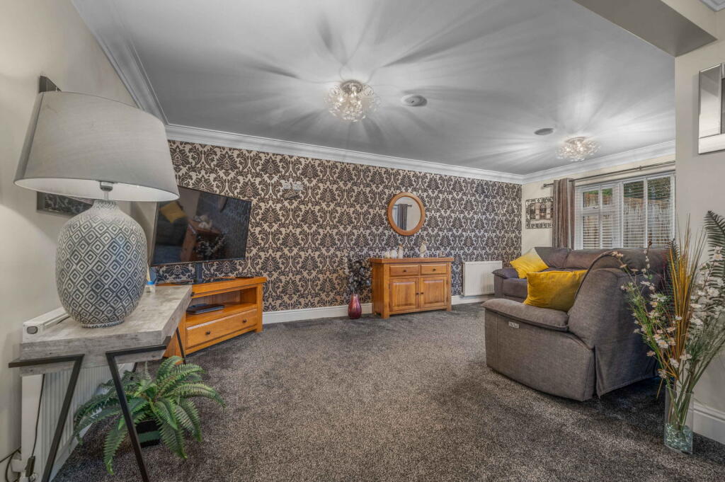 Additional image 4 of Ulverley Green Road, Solihull, West Midlands, B92 8BL