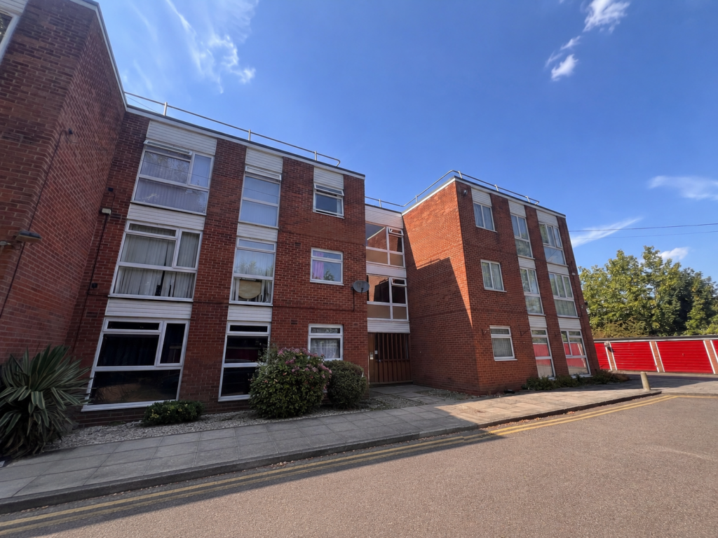 Main image of property: Bristol Road South,Northfield,Birmingham,B31 2SW