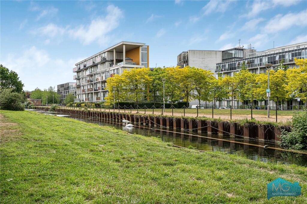 Main image of property: Chadwell Lane, London, N8