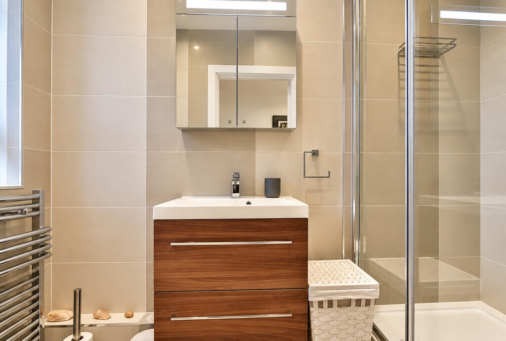 Apartment in London - More
