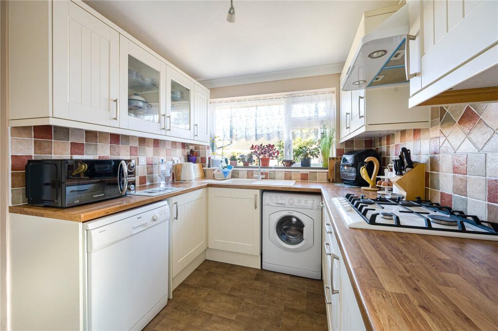 Lincoln Road, Sleaford, Lincolnshire, NG34 photo 3
