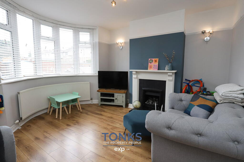 Additional image 3 of Swan Crescent, Oldbury, B69 4QQ
