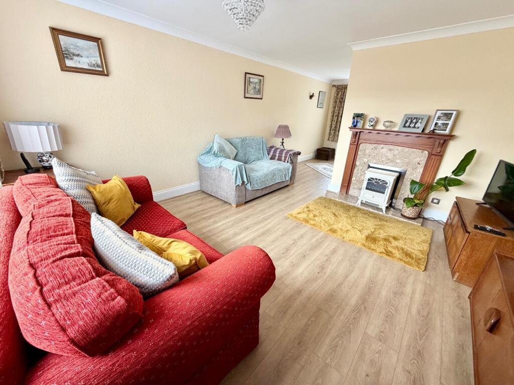 Beeches Rise, Marton-In-Cleveland, Middlesbrough photo 3