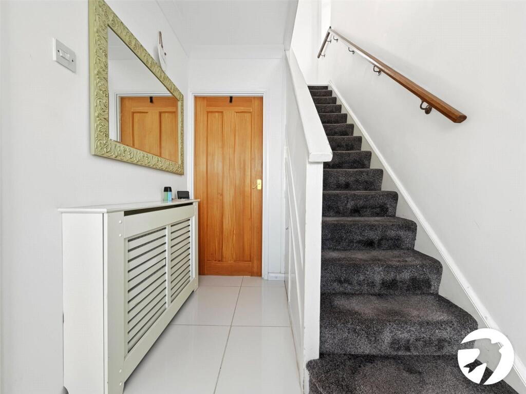 House in Rochester, Kent - More