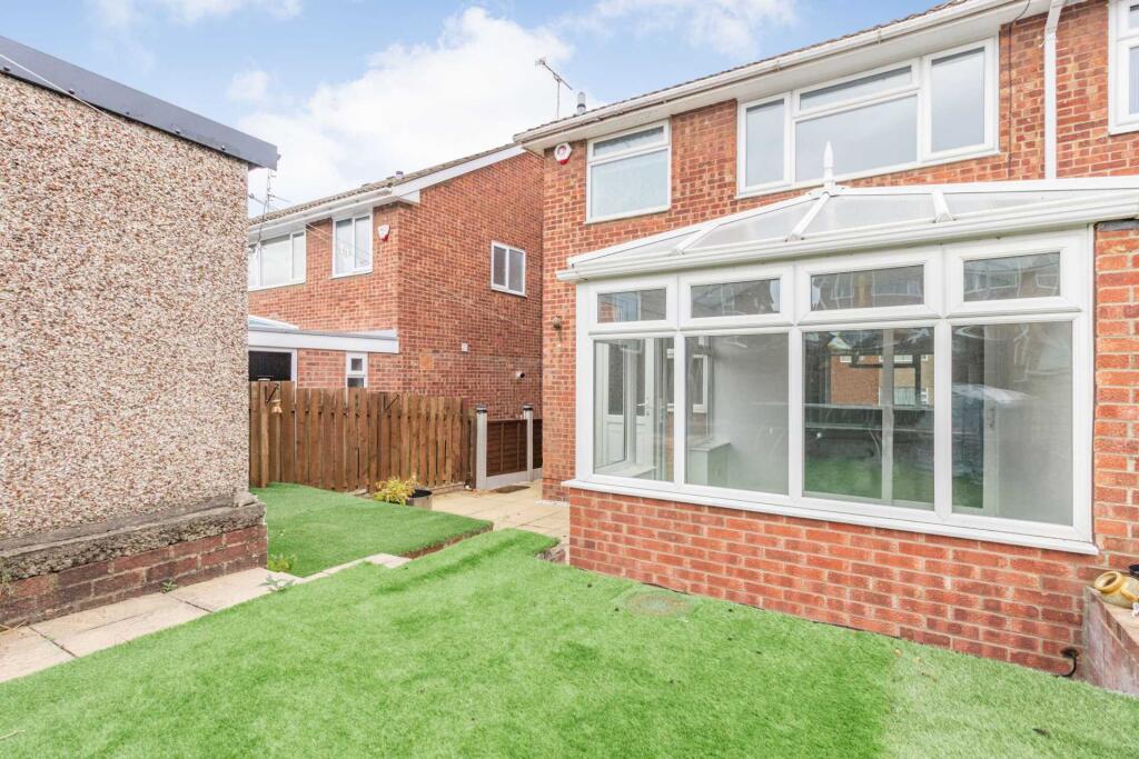 Main image of property: Topcliffe Court, Leeds