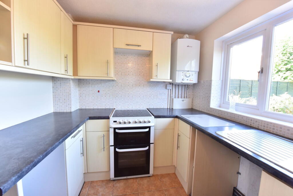 Apartment in Dudley, West Midlands - View 5