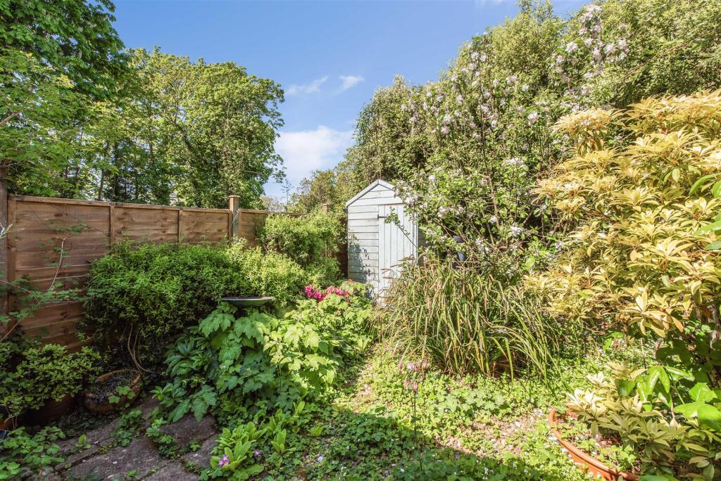 House in Brighton - View 2