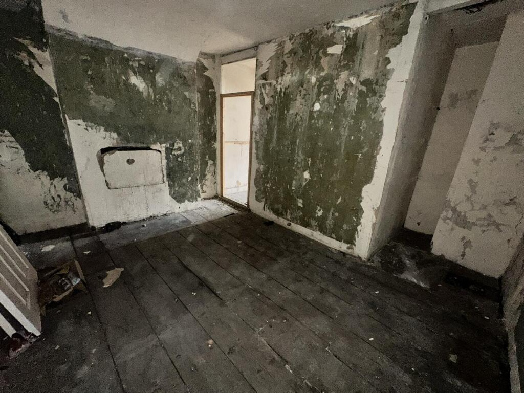House in Doncaster - More