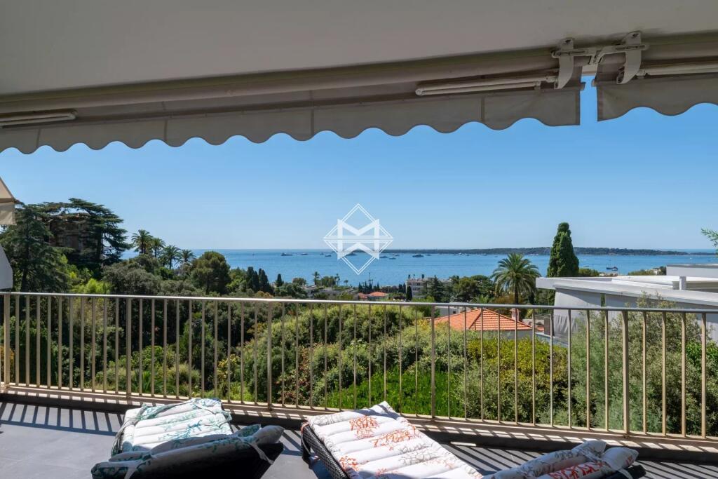 Main image of property: Provence-Alps-Cote d`Azur, Alpes-Maritimes, Cannes