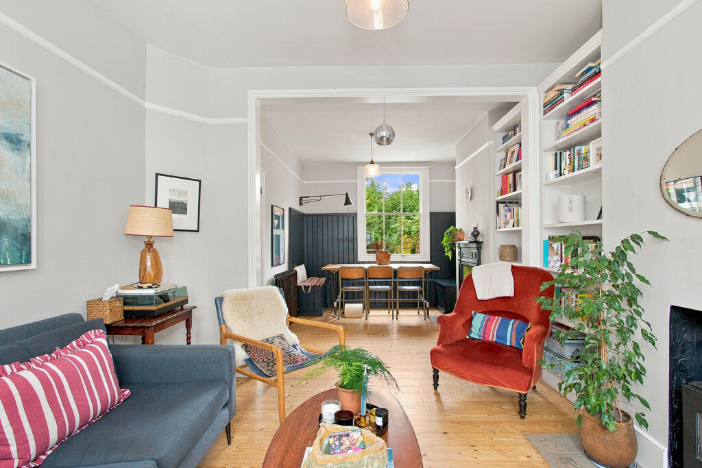 House in Brighton - More