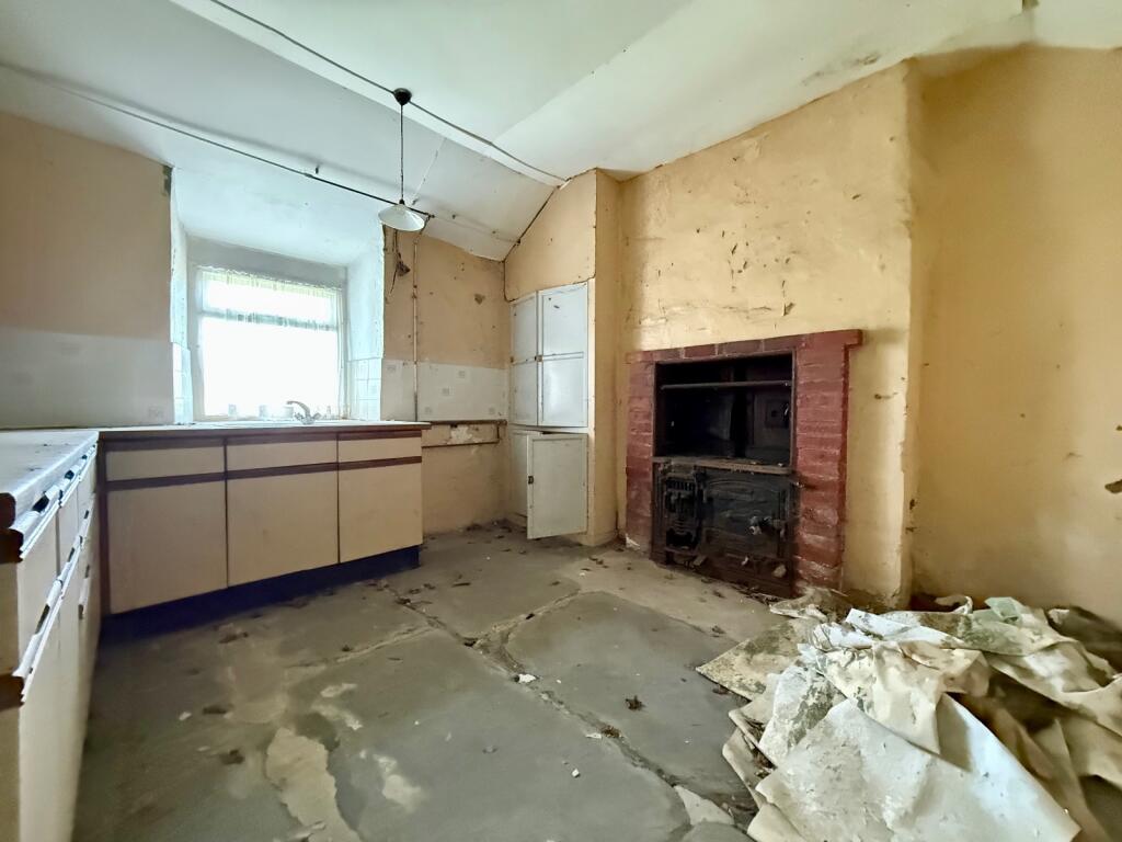 Pentre Canol Farm House, Dyffryn Ardudwy, LL44 2ET photo 4