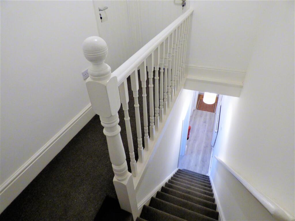1 bedroom house share for rent