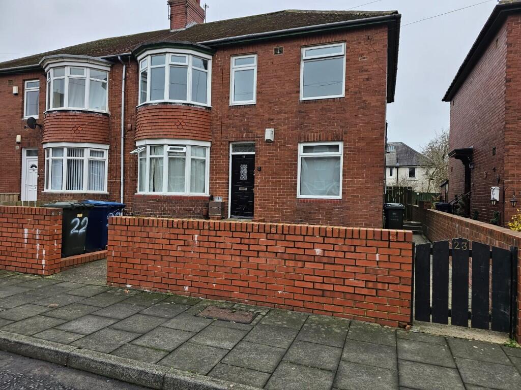 Main image of property: Moorhead, Newcastle Upon Tyne, NE5