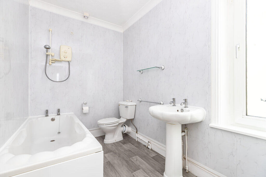 Additional image 5 of Kinson Road, Bournemouth, BH10 4AN