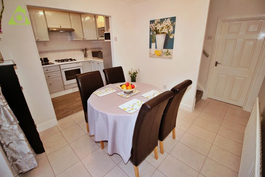 Manchester Road, Westhoughton - More