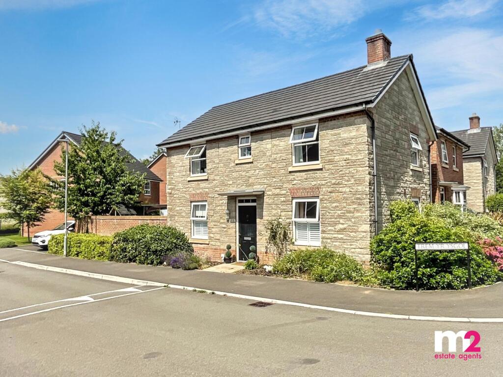 Main image of property: Trem Yr Ysgol, Penperlleni, Pontypool, NP4