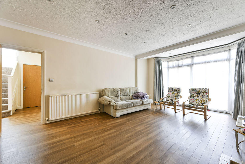 Lennox Gardens, London - View 5