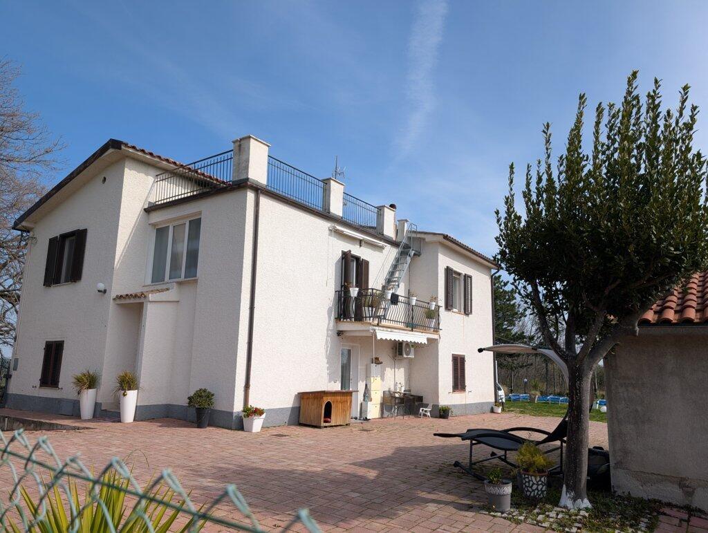 Main image of property: Le Marche, Macerata, Cingoli