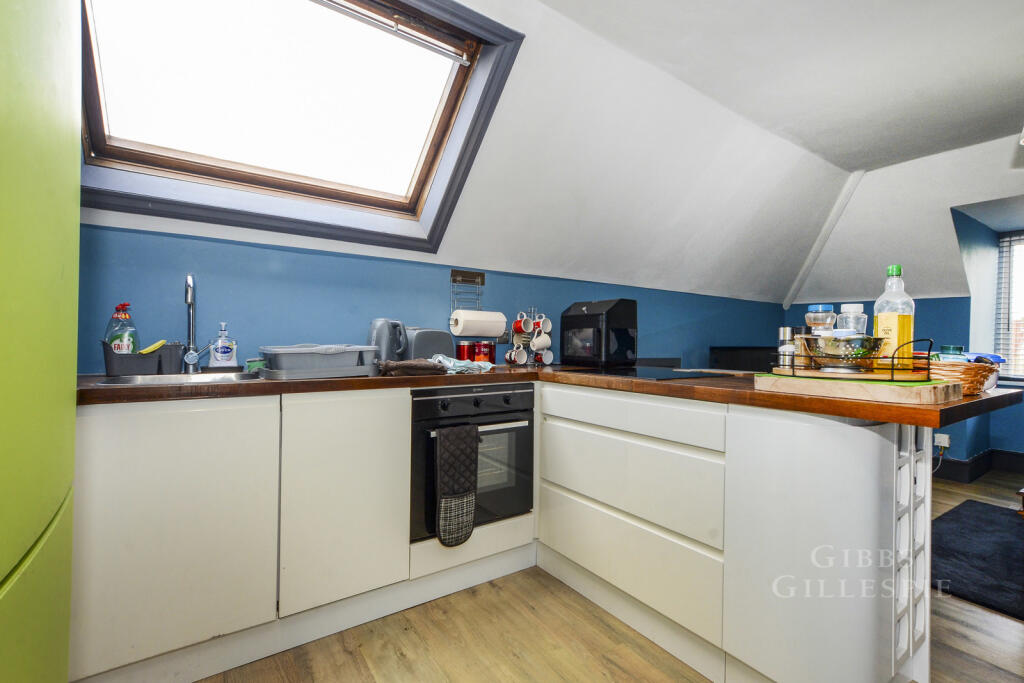 Apartment in London, Greenhill, Wealdstone - More