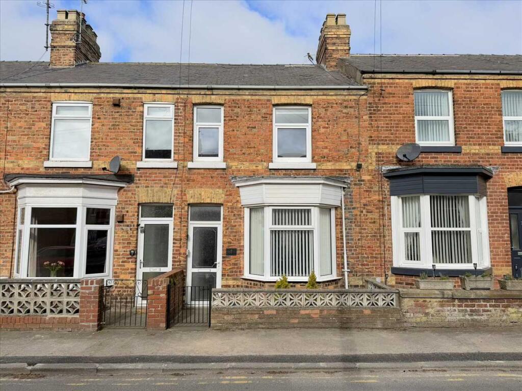Main image of property: Queens Terrace, Filey