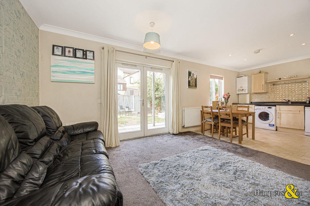 Apartment in London - View 5