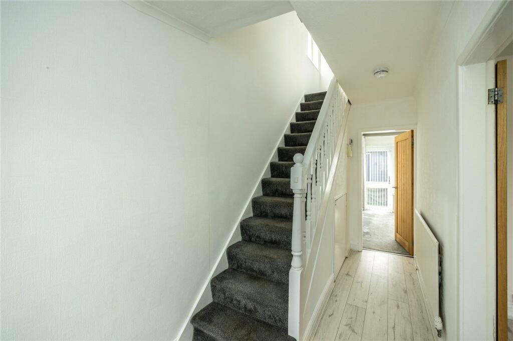 Brickfield Lane, Holmfield, Halifax, HX2 photo 5