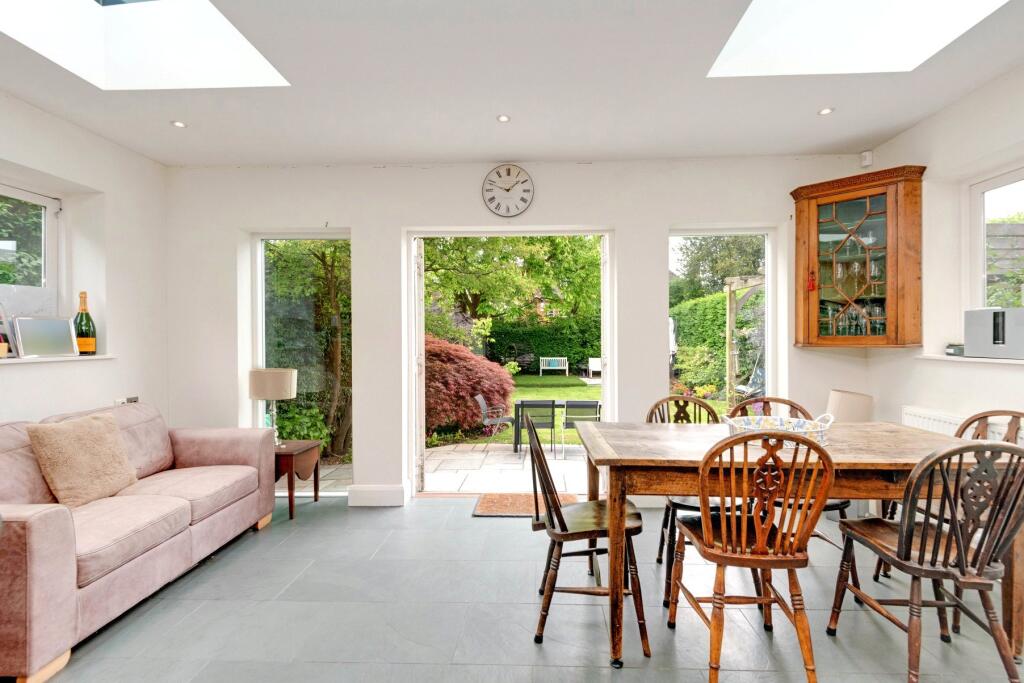 House in London, Hampstead Garden Suburb - View 5