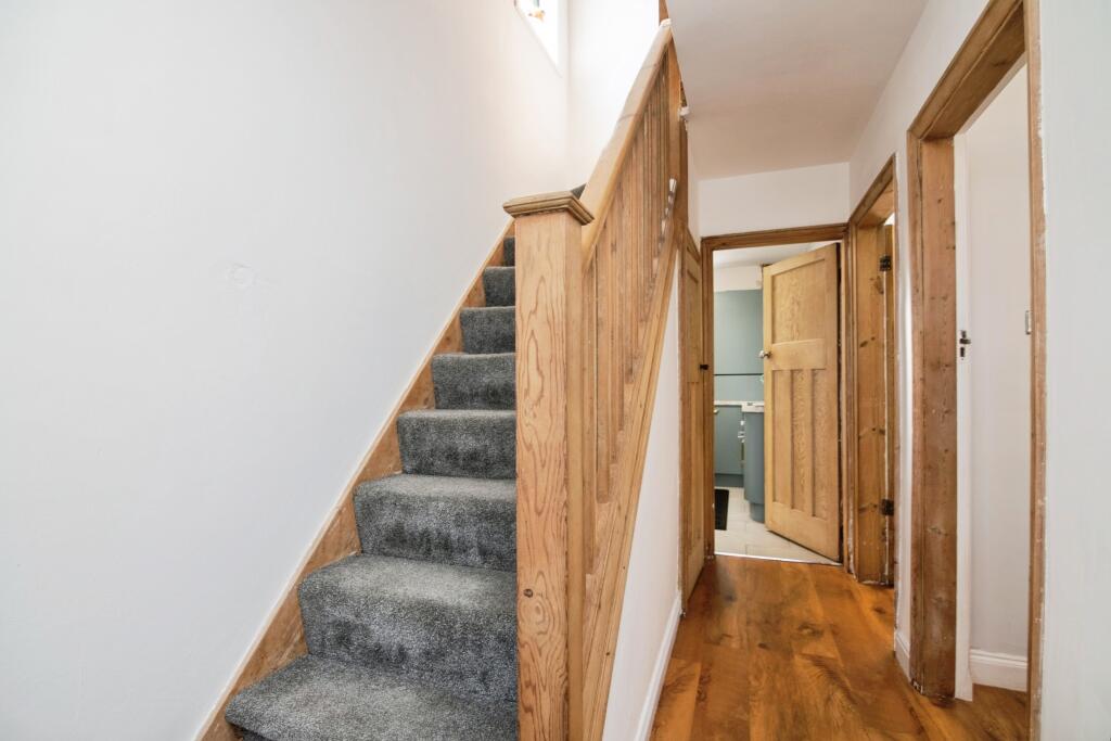House in Dudley, West Midlands - View 5