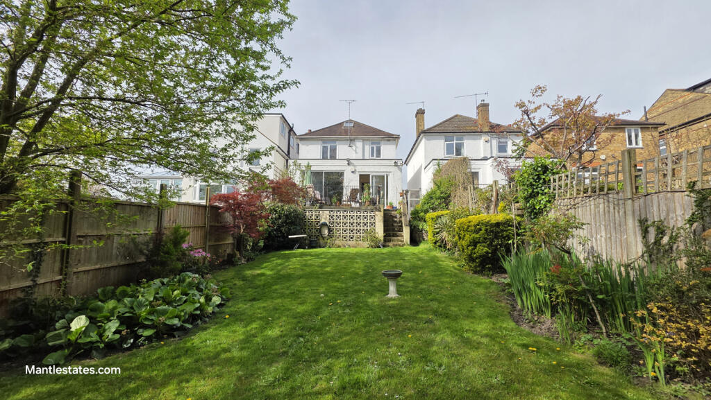 Main image of property: Pank Avenue, New Barnet EN5