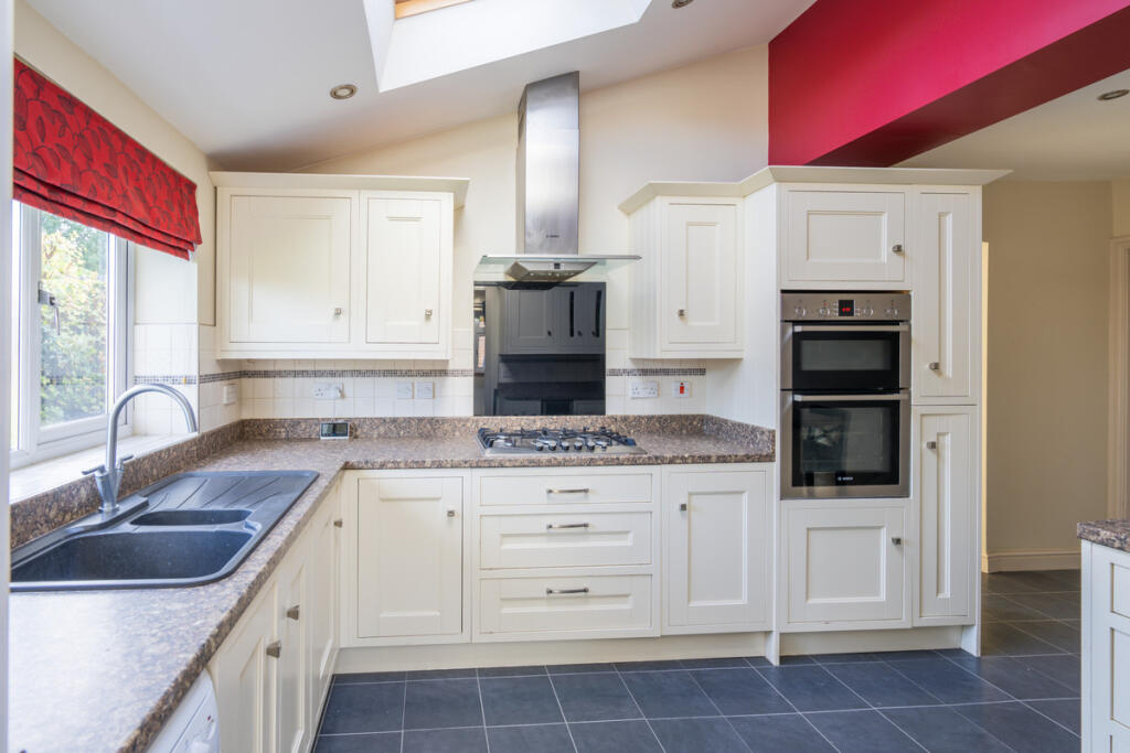 House in Wyre Forest, Stourport-on-Severn - More