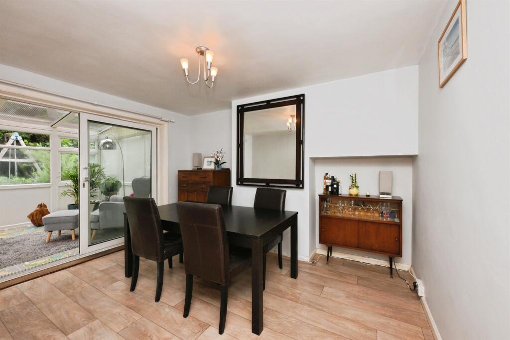 Thaxted Road, Saffron Walden - View 5