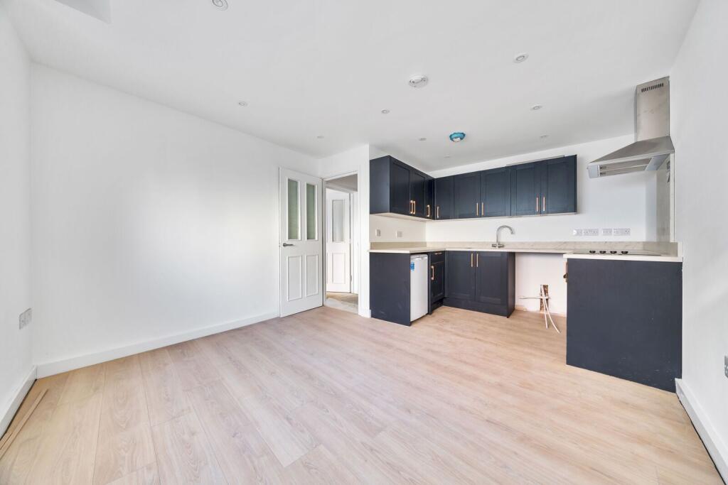 Main image of property: King Street, Maidstone, ME14