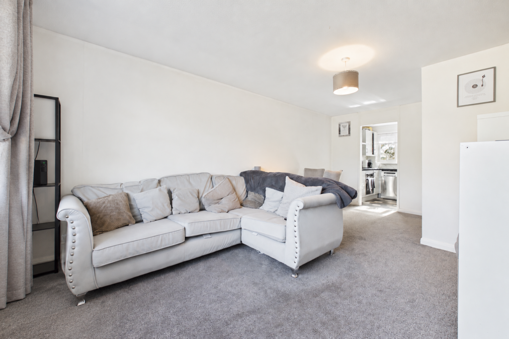 Ploughlands, Bracknell, RG42 photo 4