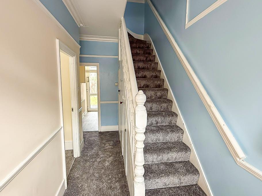 House in Southend-on-Sea - View 5
