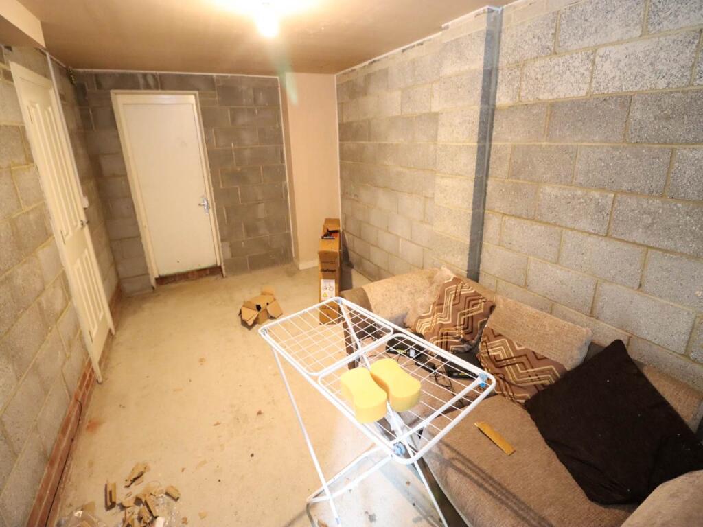 House in Hatfield, Hatfield Business Park - View 5
