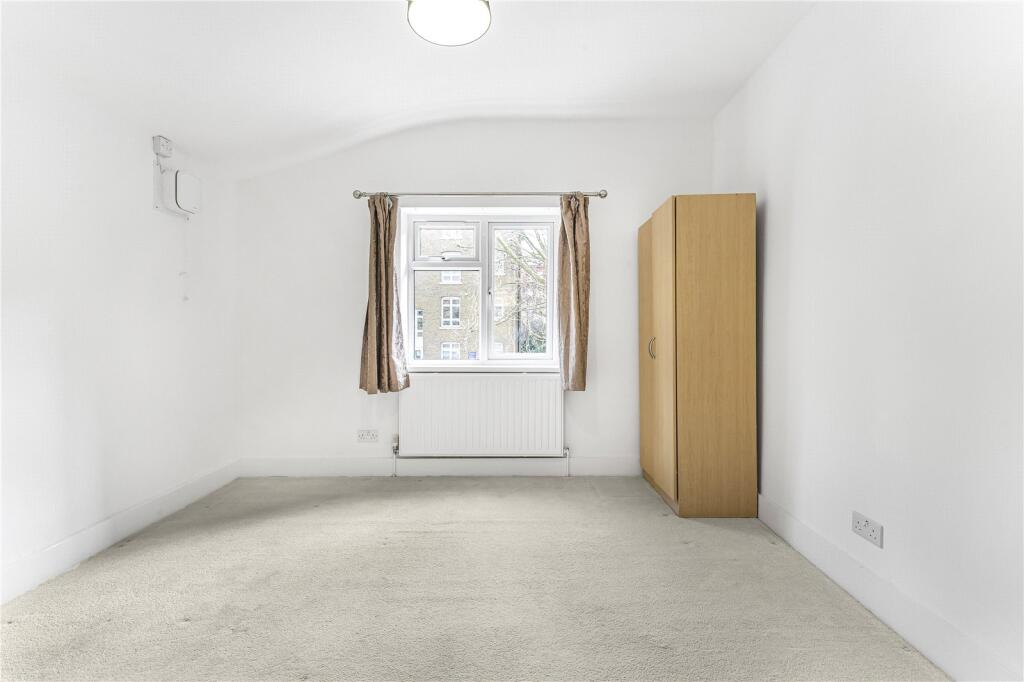 4 bedroom terraced house for rent