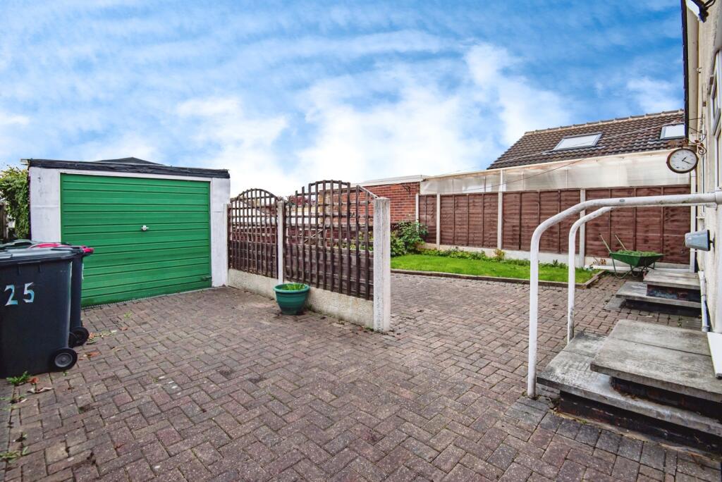 Coltishall Avenue, Bramley, Rotherham, South Yorkshire, S66 photo 2
