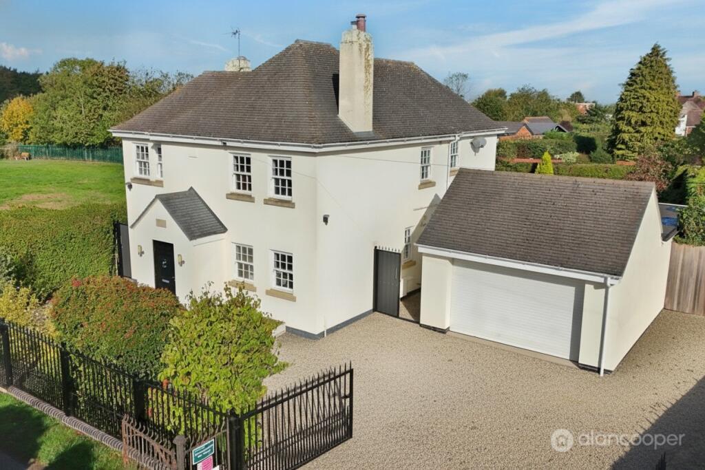 Main image of property: Cemetery Lane, Hartshill, Nuneaton, CV10 0SJ