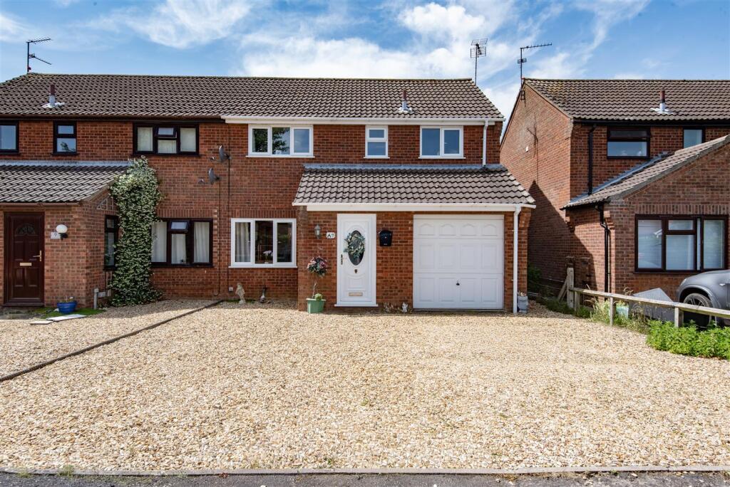 Main image of property: Mayfield Close, Pinchbeck, Spalding
