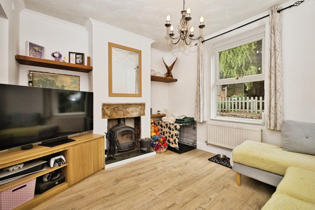 Smiths Terrace, YEOVIL photo 2