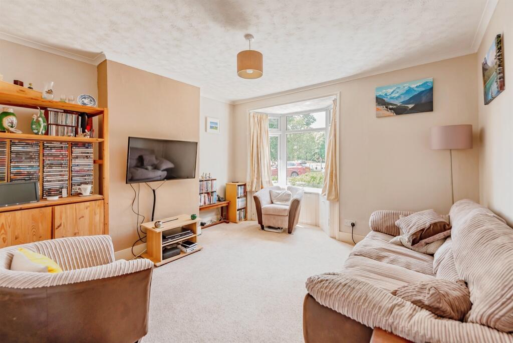 Main image of property: Common Road, Redhill