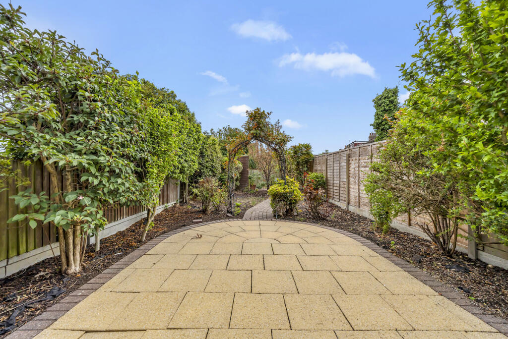 Oak Street, Romford, RM7 - View 4