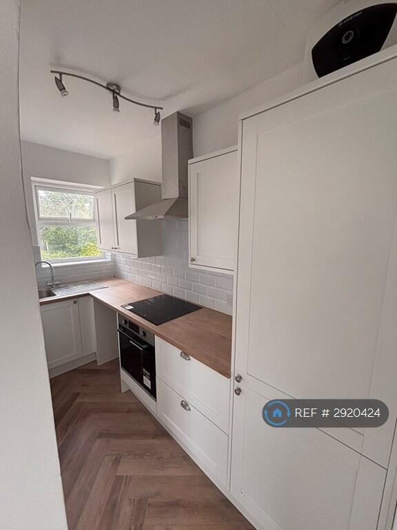 Main image of property: Lion Court, Cardiff, CF24