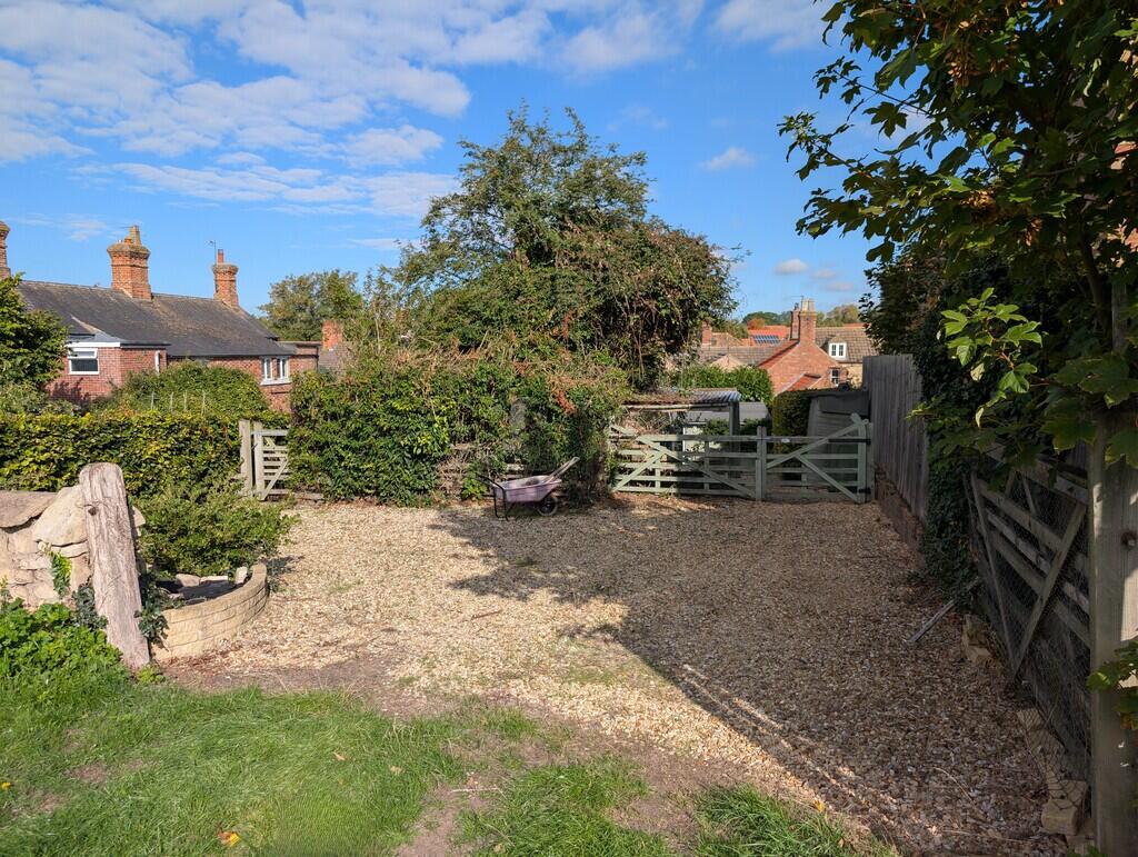 House in Nottingham - View 4